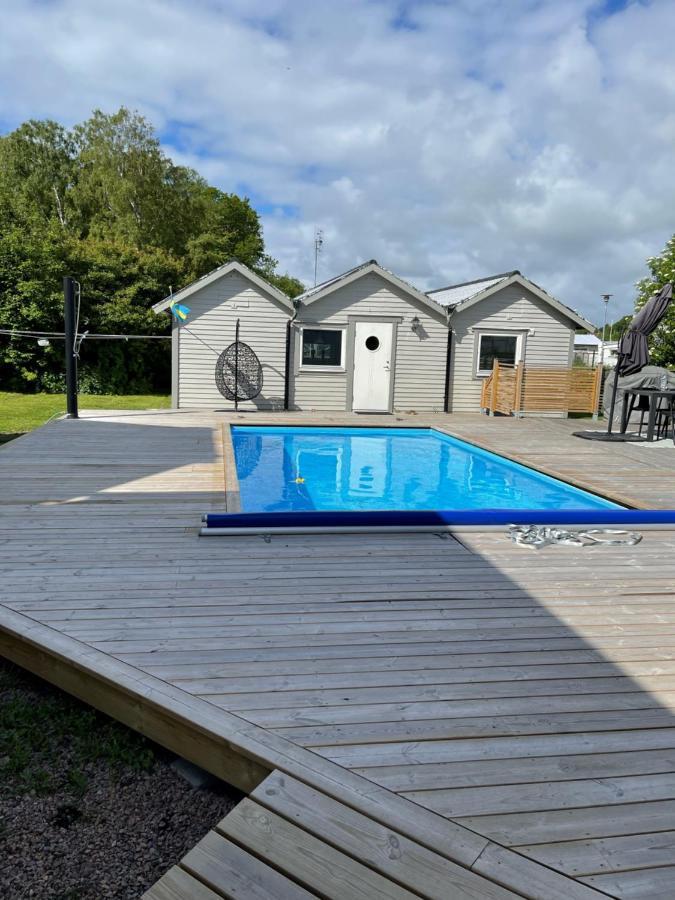 Stuga Naera Havet Och Centrum Halmstad Exteriér fotografie